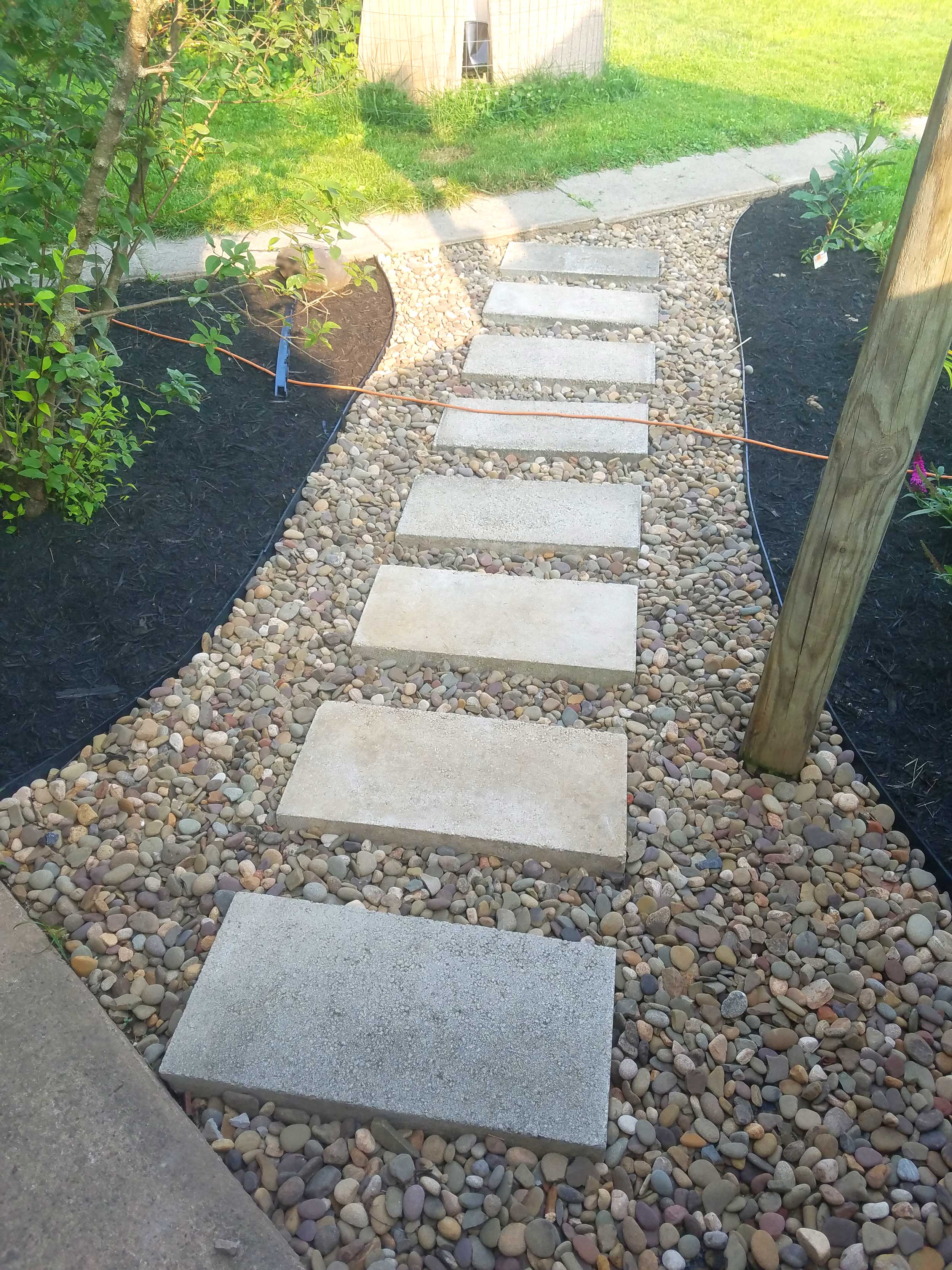 diy stone walkway in yard