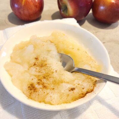 B’s Recipe Box: Easy Homemade Applesauce